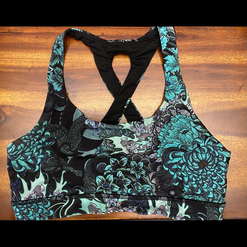 Lululemon Bra size 6
